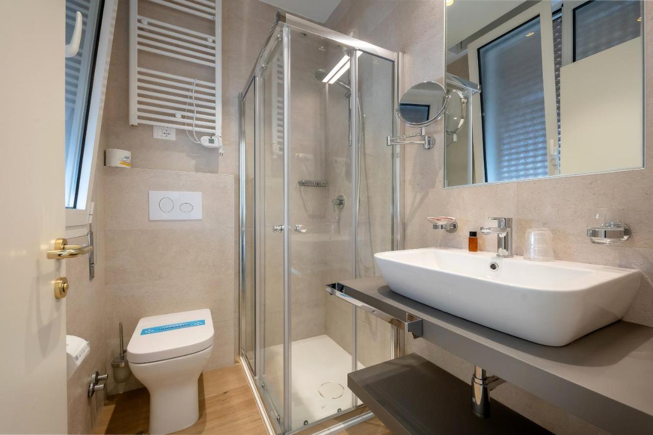Hotel Le Lampare Каорле Екстер'єр фото
