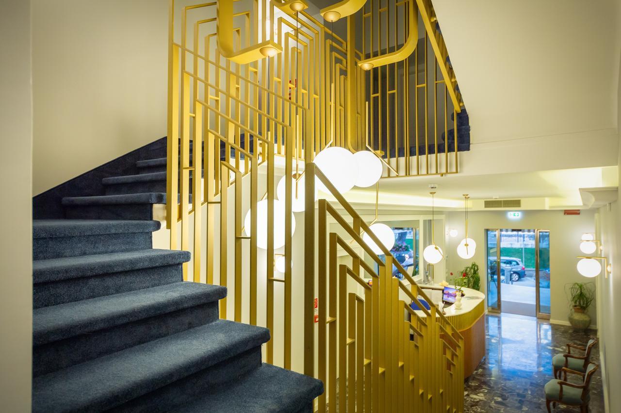 Hotel Le Lampare Каорле Екстер'єр фото