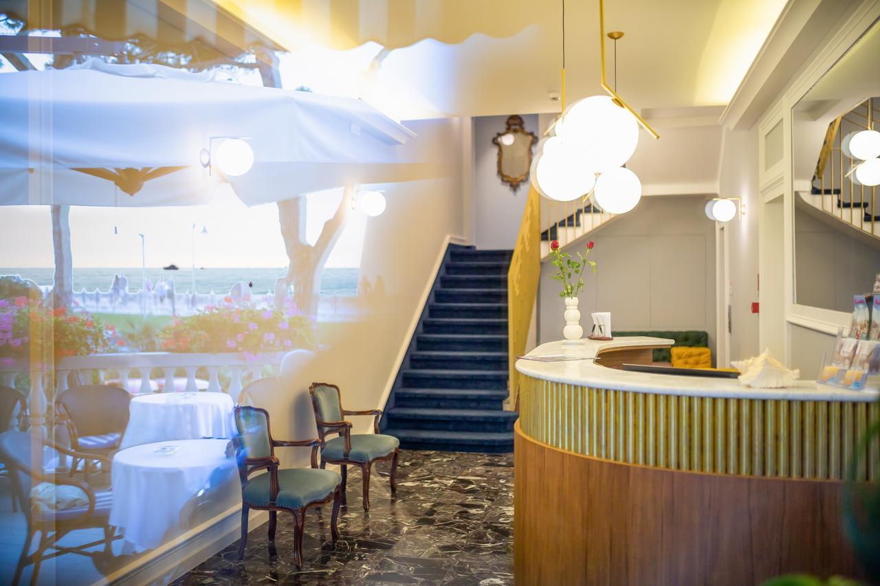 Hotel Le Lampare Каорле Екстер'єр фото
